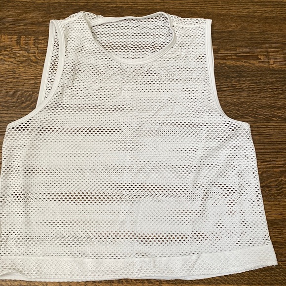 lululemon athletica Tops - Lululemon striped mesh tank